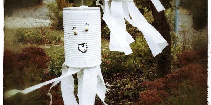 3 schnelle Halloween DIYs – Kürbisfratzen, Gespenster & Co