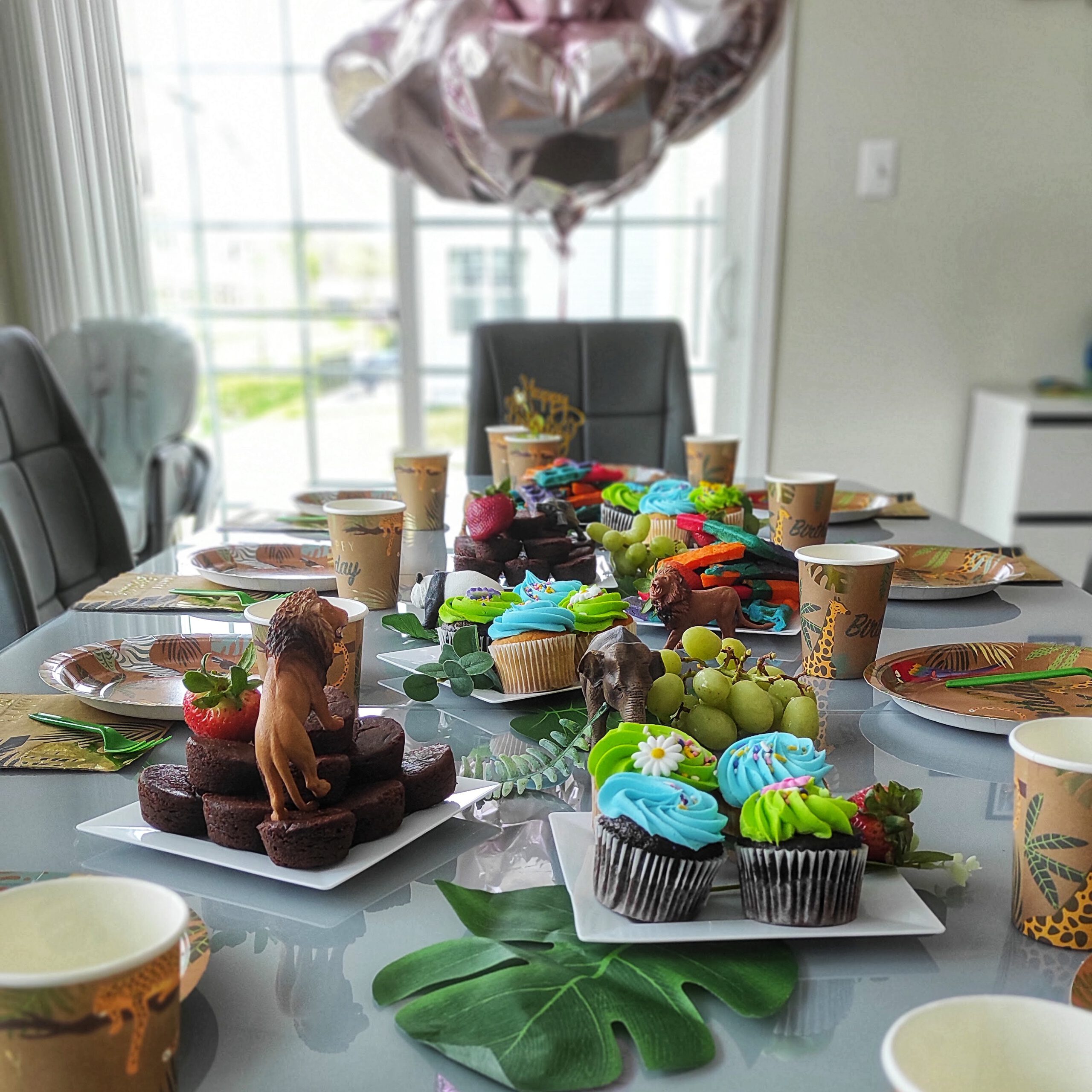 Dschungel Dekoration